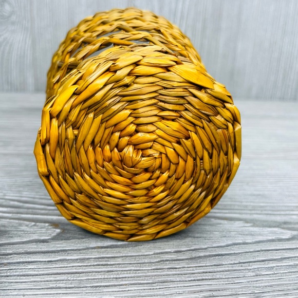 Vintage boho rustic woven Seagrass Cage Wide Tumbler kitchen accent - Picture 4 of 4